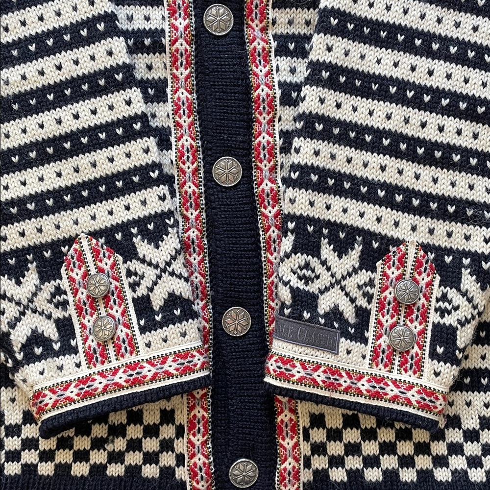 EUC Dale of Norway Cardigan Size Women’s Small (S) Navy, White, Red Button-Front - Picture 5 of 13